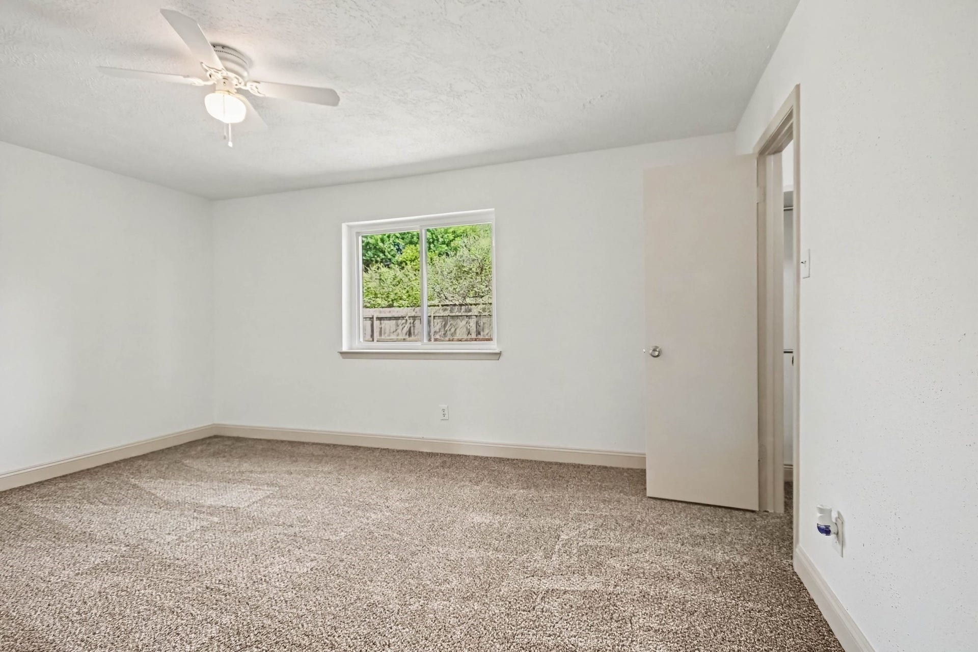 4010 Bluebonnet Trail, Deer Park, TX 77536 4010 Bluebonnet Trail, Deer Park, TX 77536