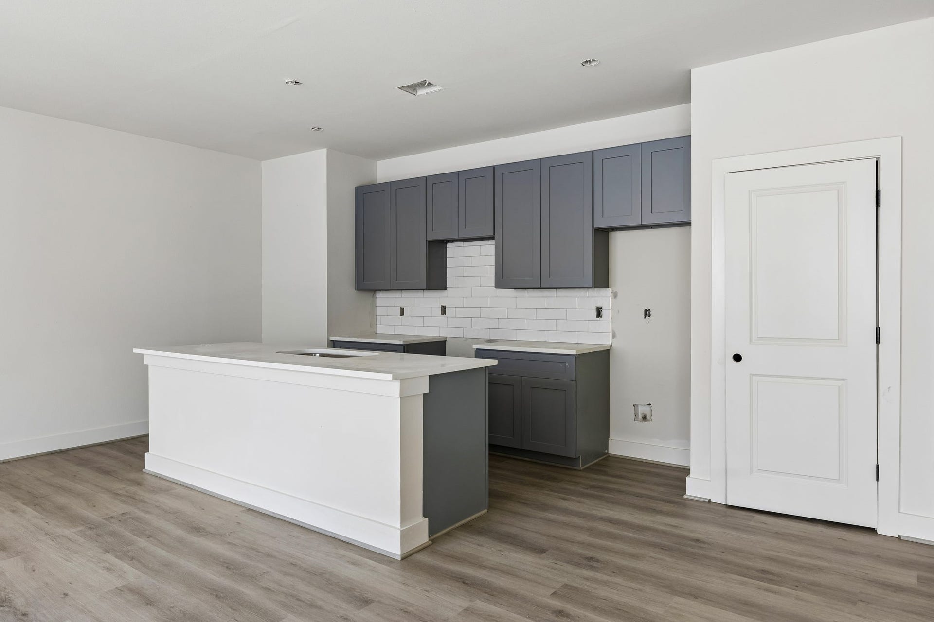 2037 Oak Forest Drive, #A-B, Houston, TX 77018 2037 Oak Forest Drive, #A-B, Houston, TX 77018