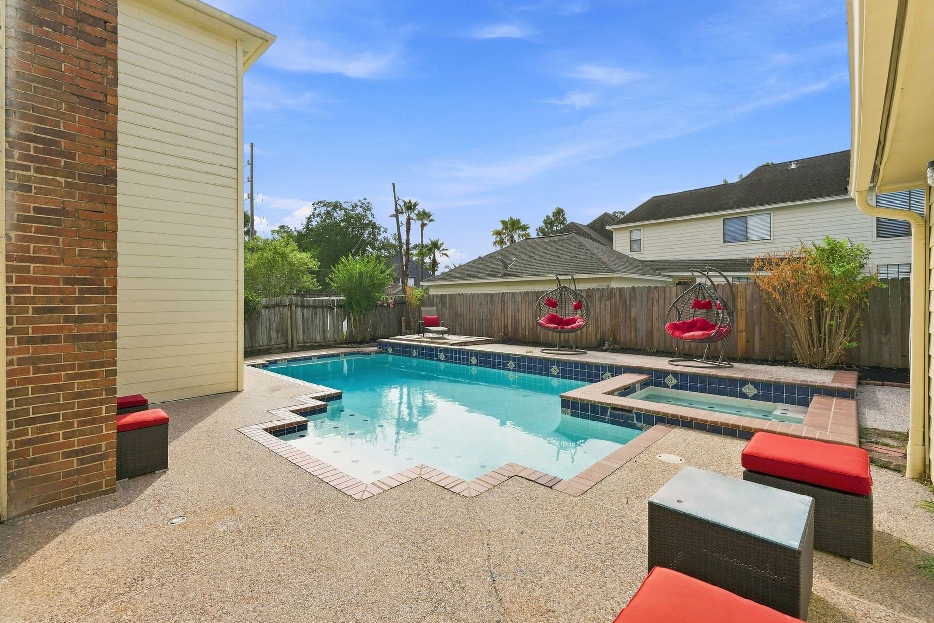 Perfect pool makes the Houston Heat much more tolerable!
