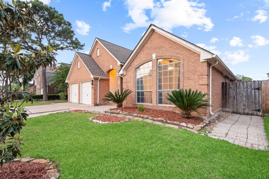 Property photo for 7624 Lone Meadow Court, Houston, TX