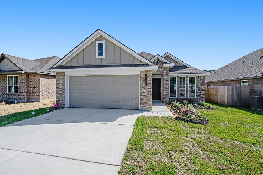 Property photo for 14375 N Summerchase Circle, Willis, TX