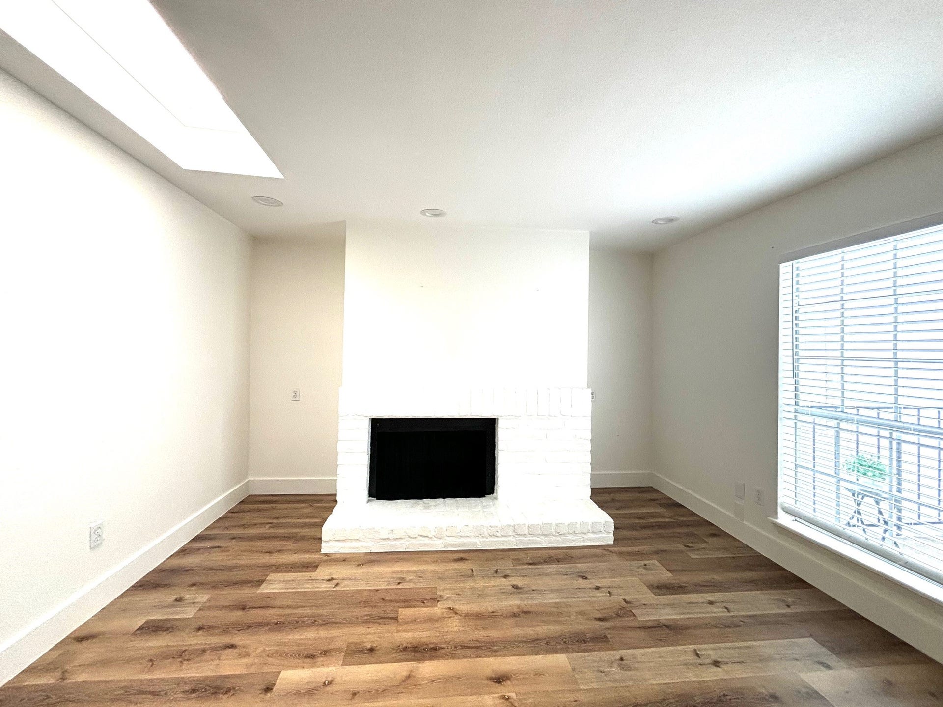 9809 Richmond Avenue, #F7, Houston, TX 77042 9809 Richmond Avenue, #F7, Houston, TX 77042