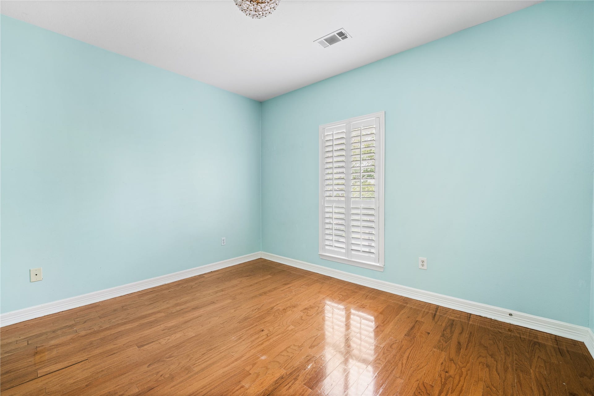 1739 French Village Drive, Houston, TX 77055 1739 French Village Drive, Houston, TX 77055