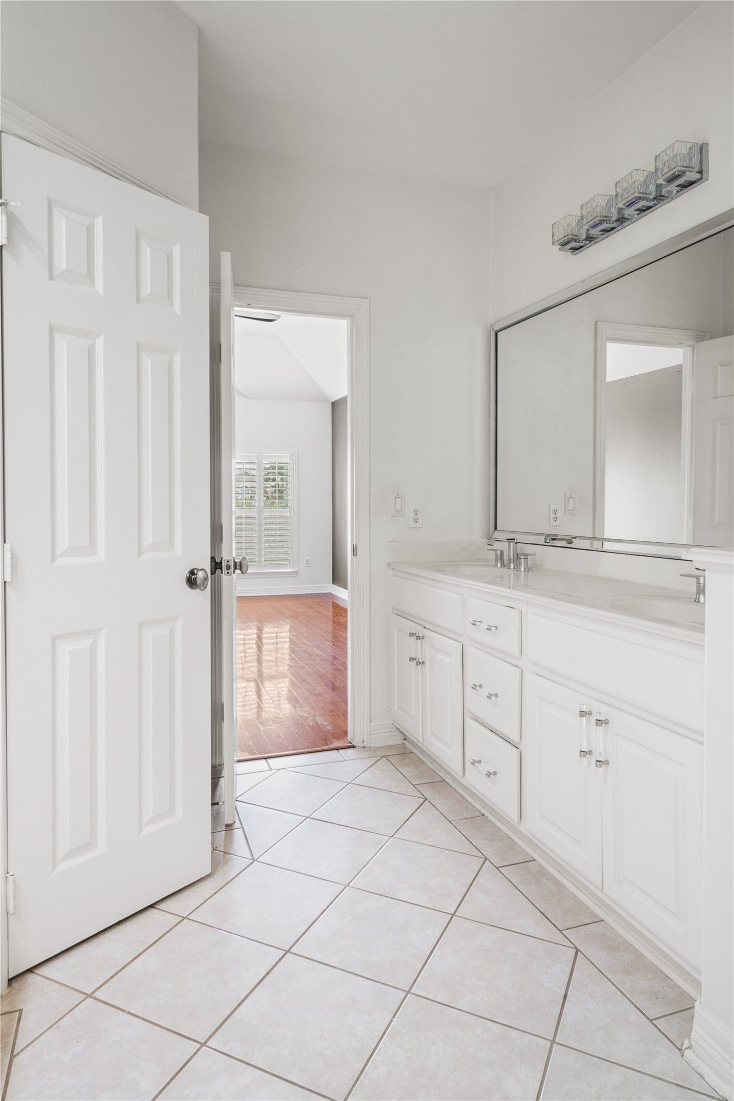 1739 French Village Drive, Houston, TX 77055 1739 French Village Drive, Houston, TX 77055