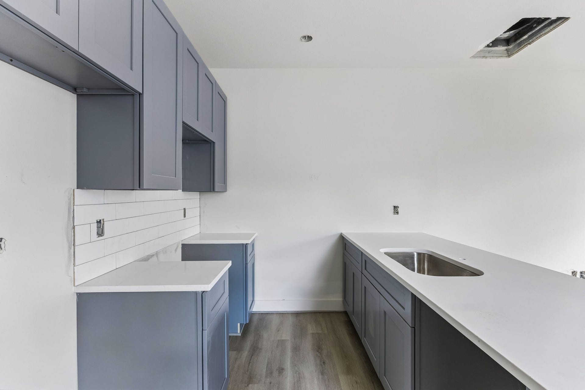 2025 Oak Forest Drive, #A-B, Houston, TX 77018 2025 Oak Forest Drive, #A-B, Houston, TX 77018