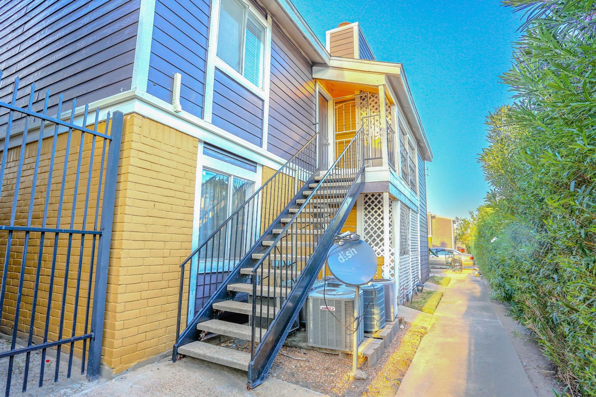 12627 Ashford Meadow Drive, #2, Houston, TX 77082 Access to units, 1st and 2nd floor.