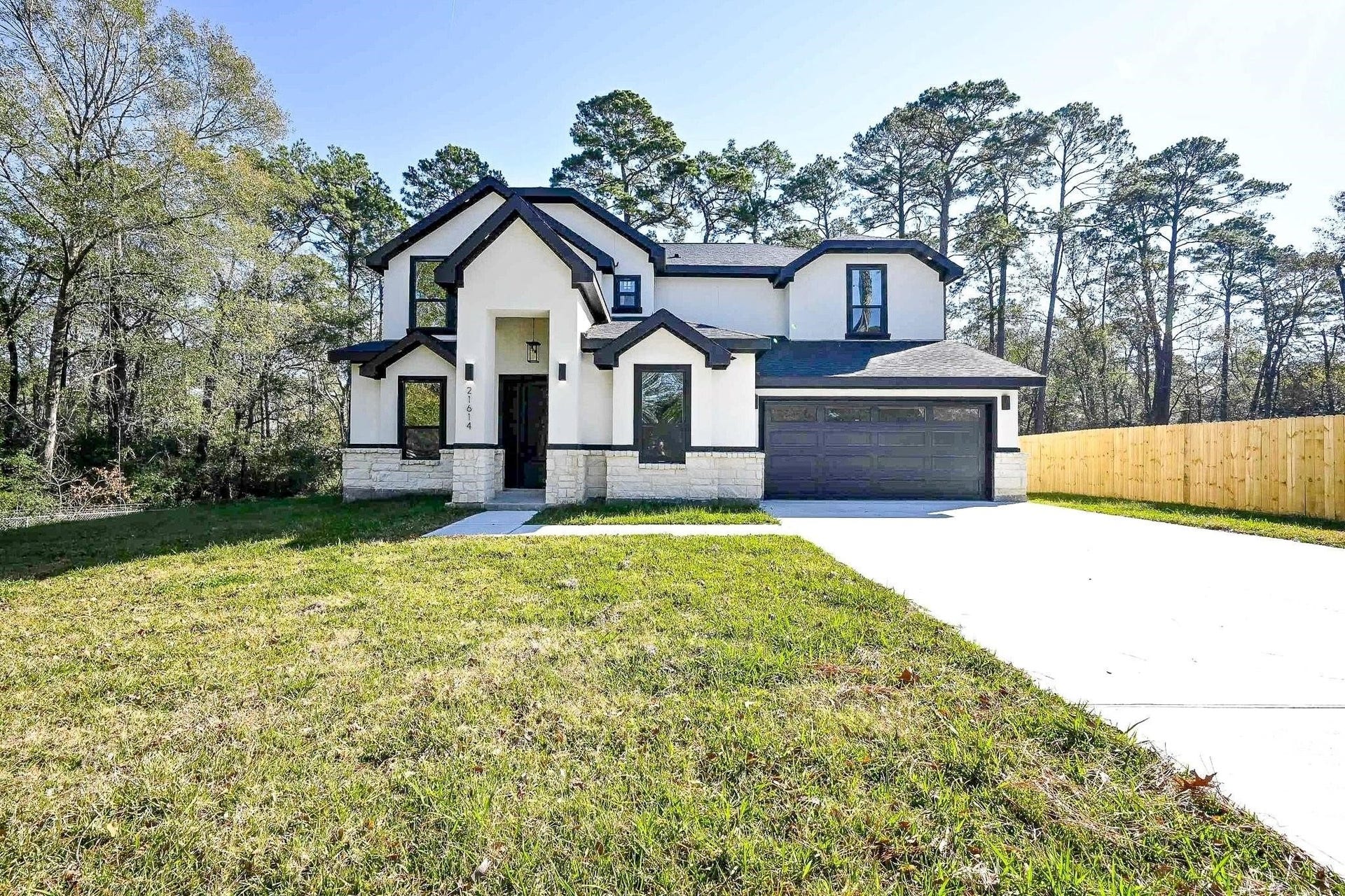 21614 Lee Road, Humble, TX 77338