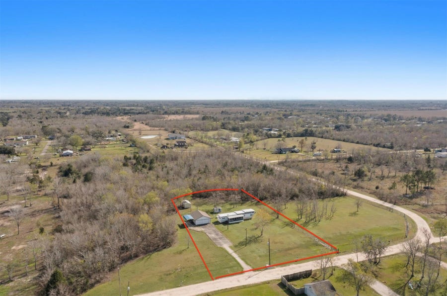 Property photo for 2993 Shroeder Lane, Alvin, TX