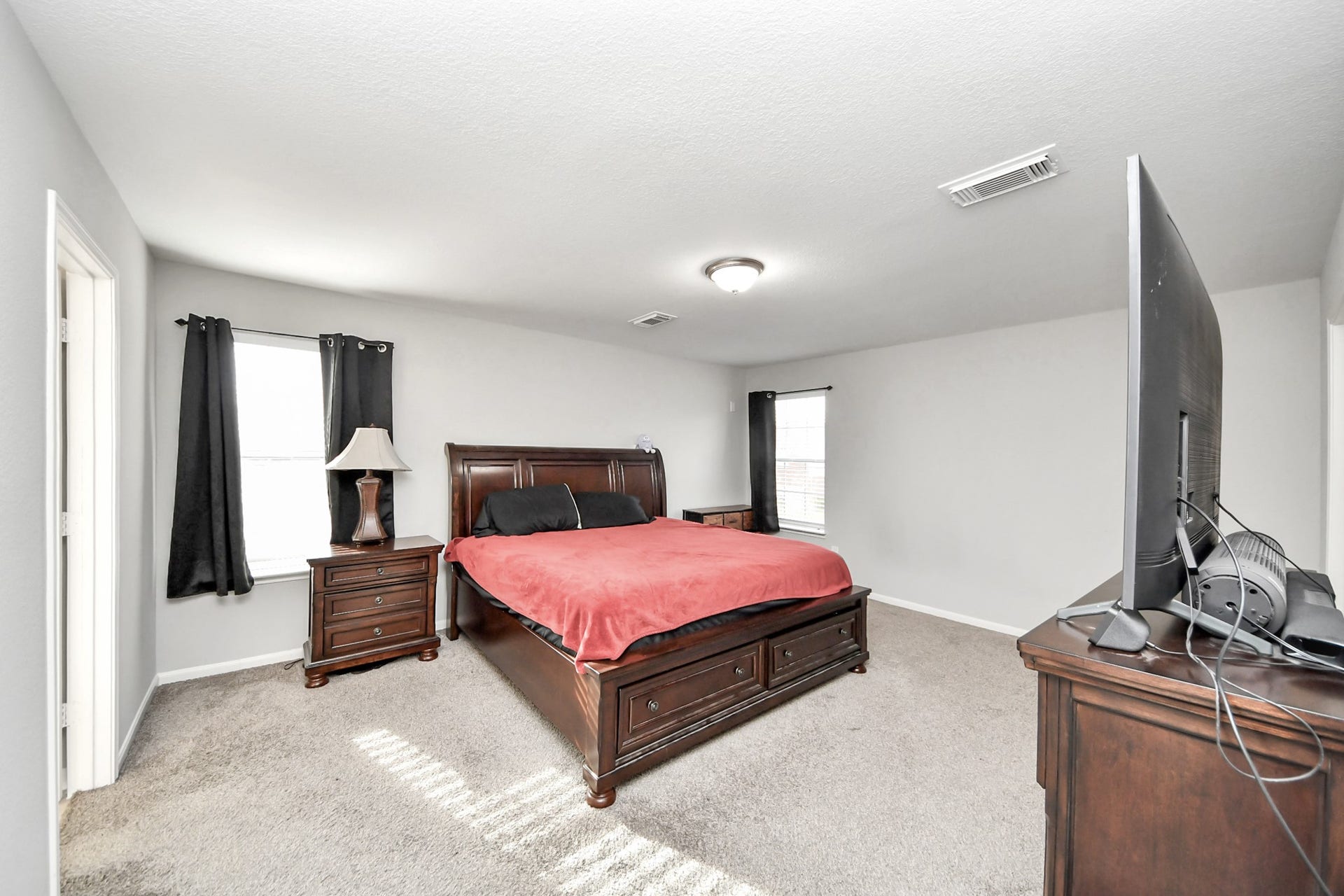 Primary Bed