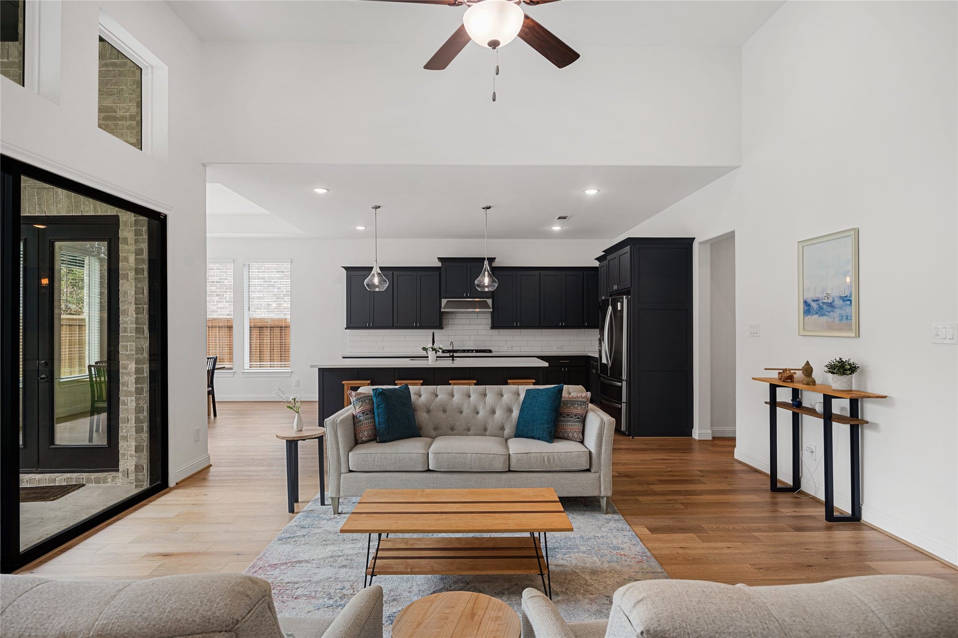 Another view of the living room.