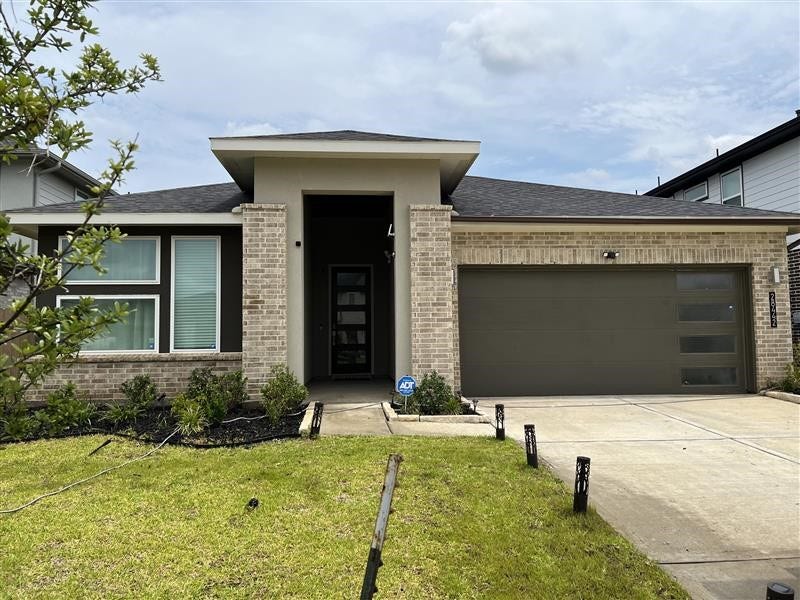 Property photo for 28442 Hazel Trail, Katy, TX