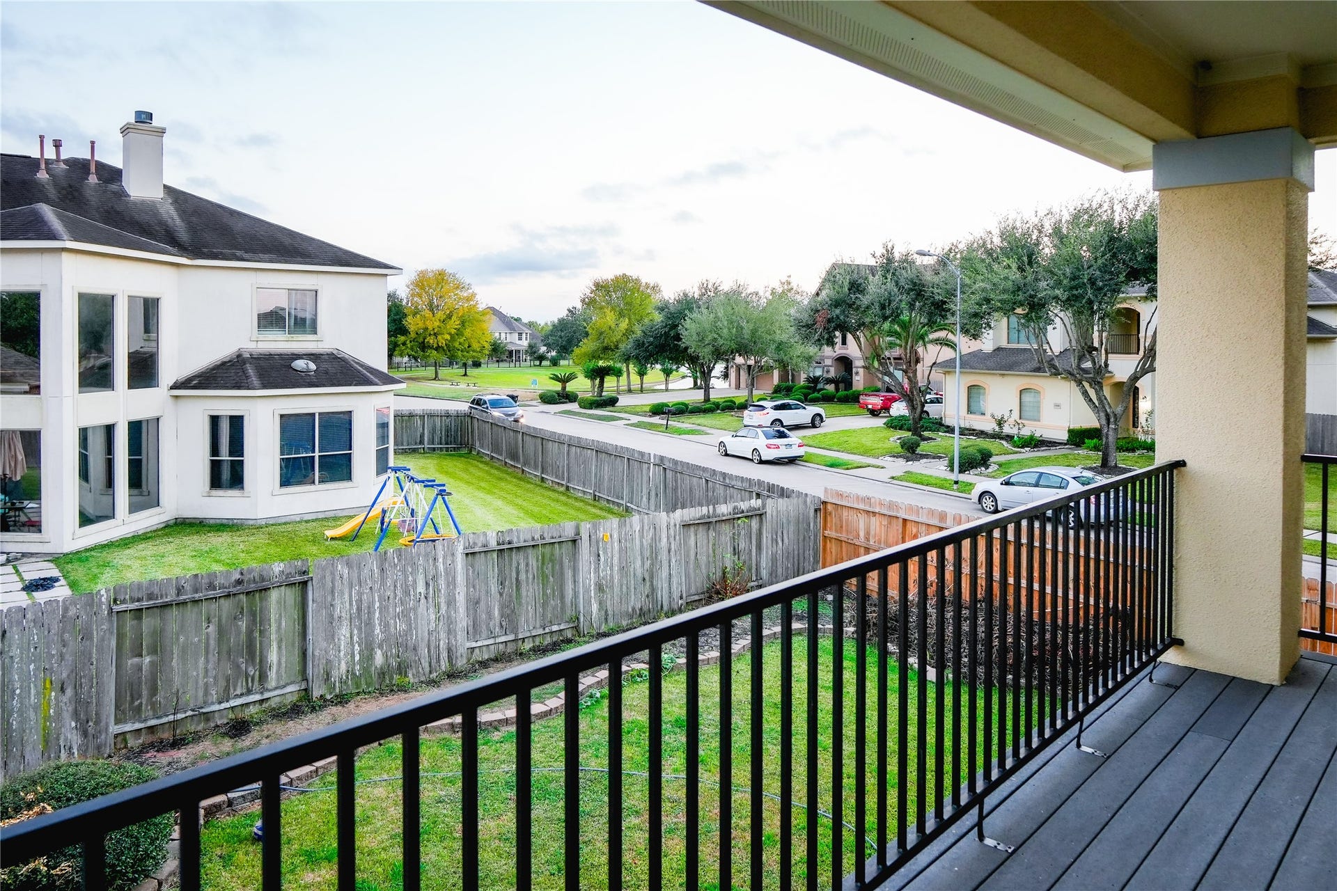 15127 Oldtown Bridge Court, Sugar Land, TX 77498 15127 Oldtown Bridge Court, Sugar Land, TX 77498