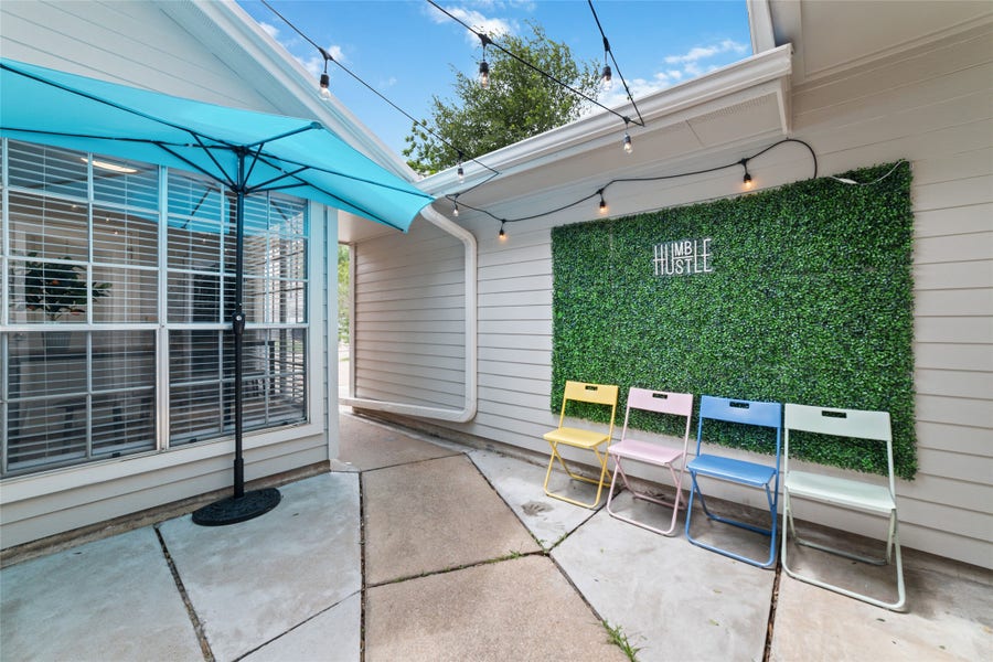 Property photo for 12702 Ashford Creek, Houston, TX