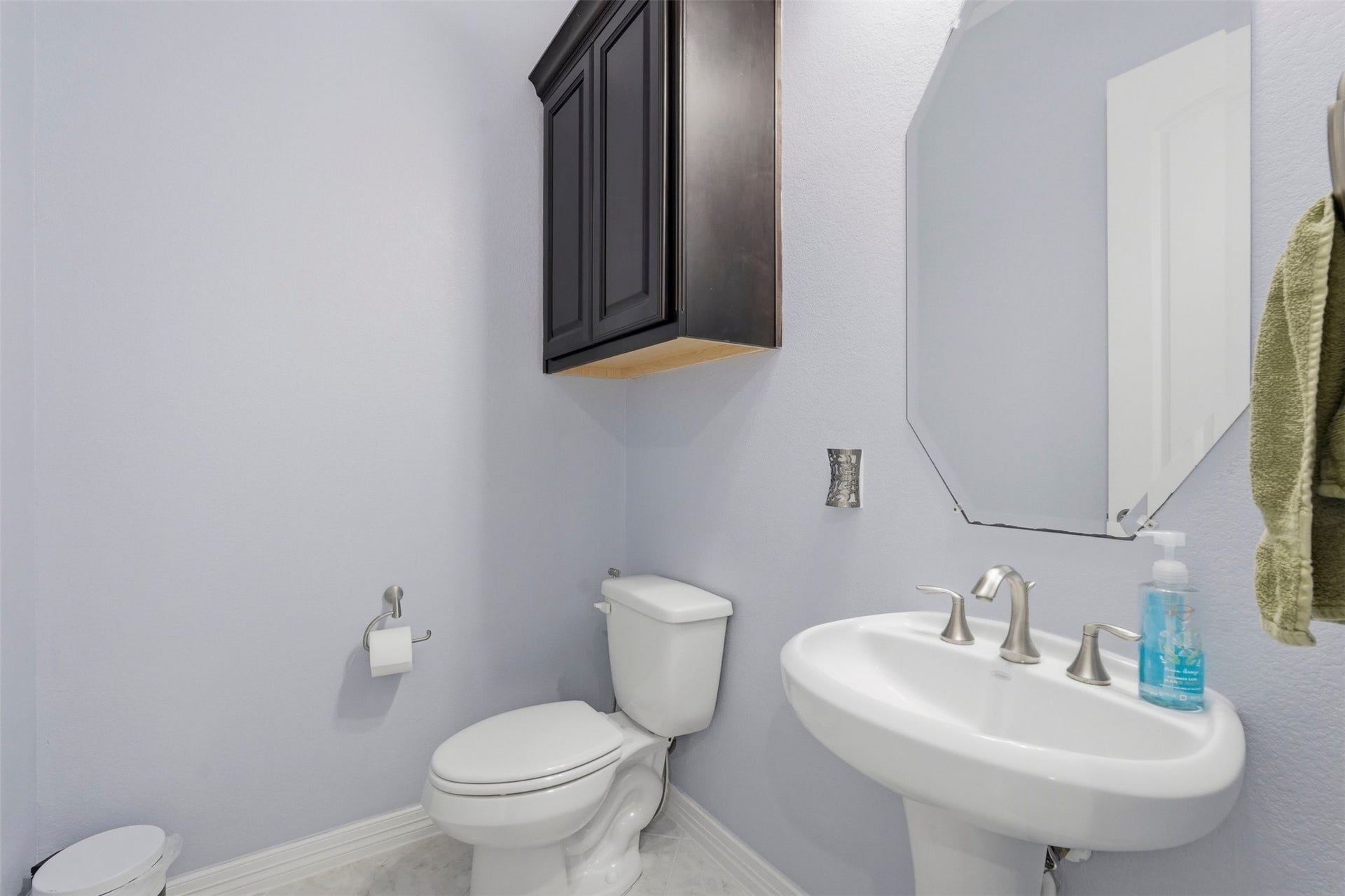6011 Abercombie Lane, Sugar Land, TX 77479 6011 Abercombie Lane, Sugar Land, TX 77479