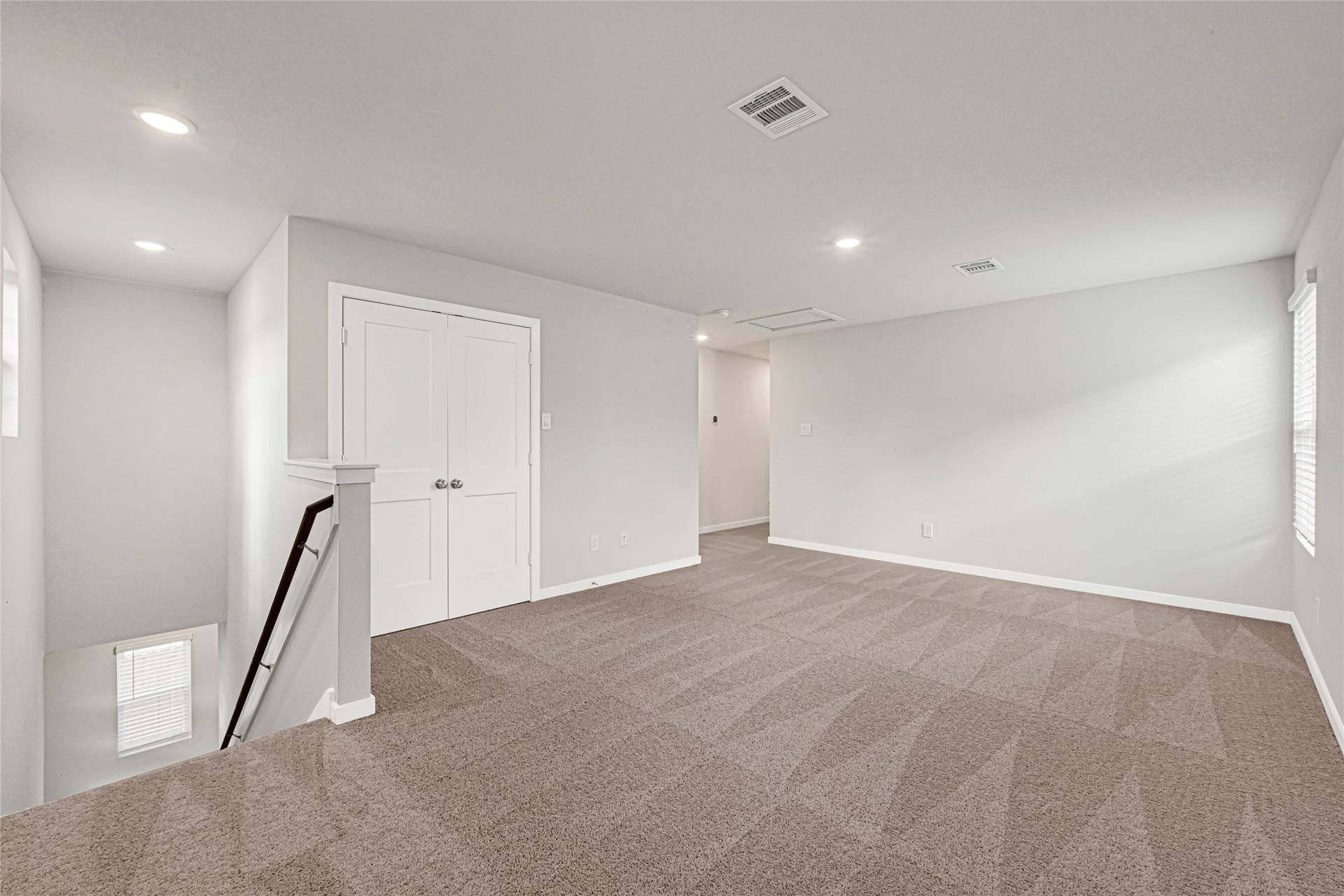 7735 Bergamot Circle, Magnolia, TX 77354 7735 Bergamot Circle, Magnolia, TX 77354