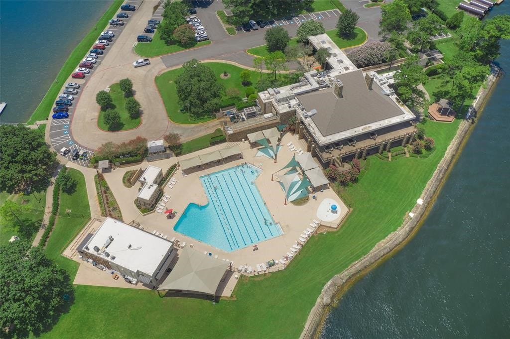 3326 Desert Inn Drive, Montgomery, TX 77356 Walden Club House