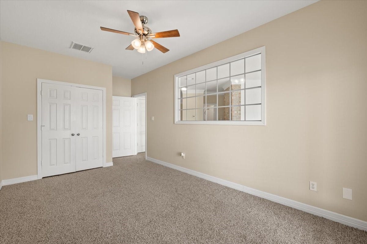 3326 Desert Inn Drive, Montgomery, TX 77356 Upstairs bedroom