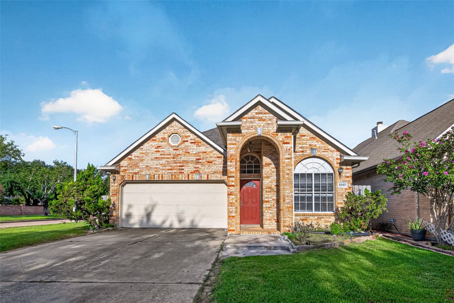 Property photo for 8503 Raybluff Lane, Houston, TX
