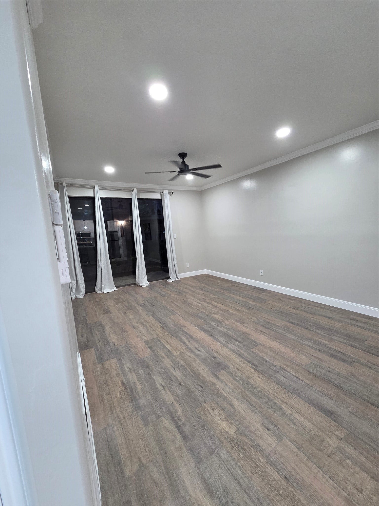 2475 Underwood Street, #166, Houston, TX 77030 Living room is nice and open. This is the night view outside!