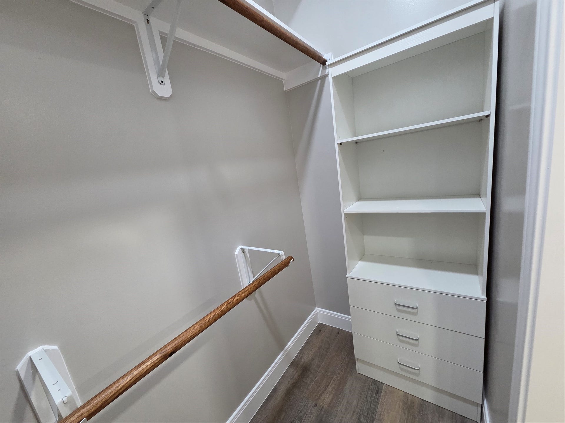 2475 Underwood Street, #166, Houston, TX 77030 Closet also comes with attached added drawers and shelfing