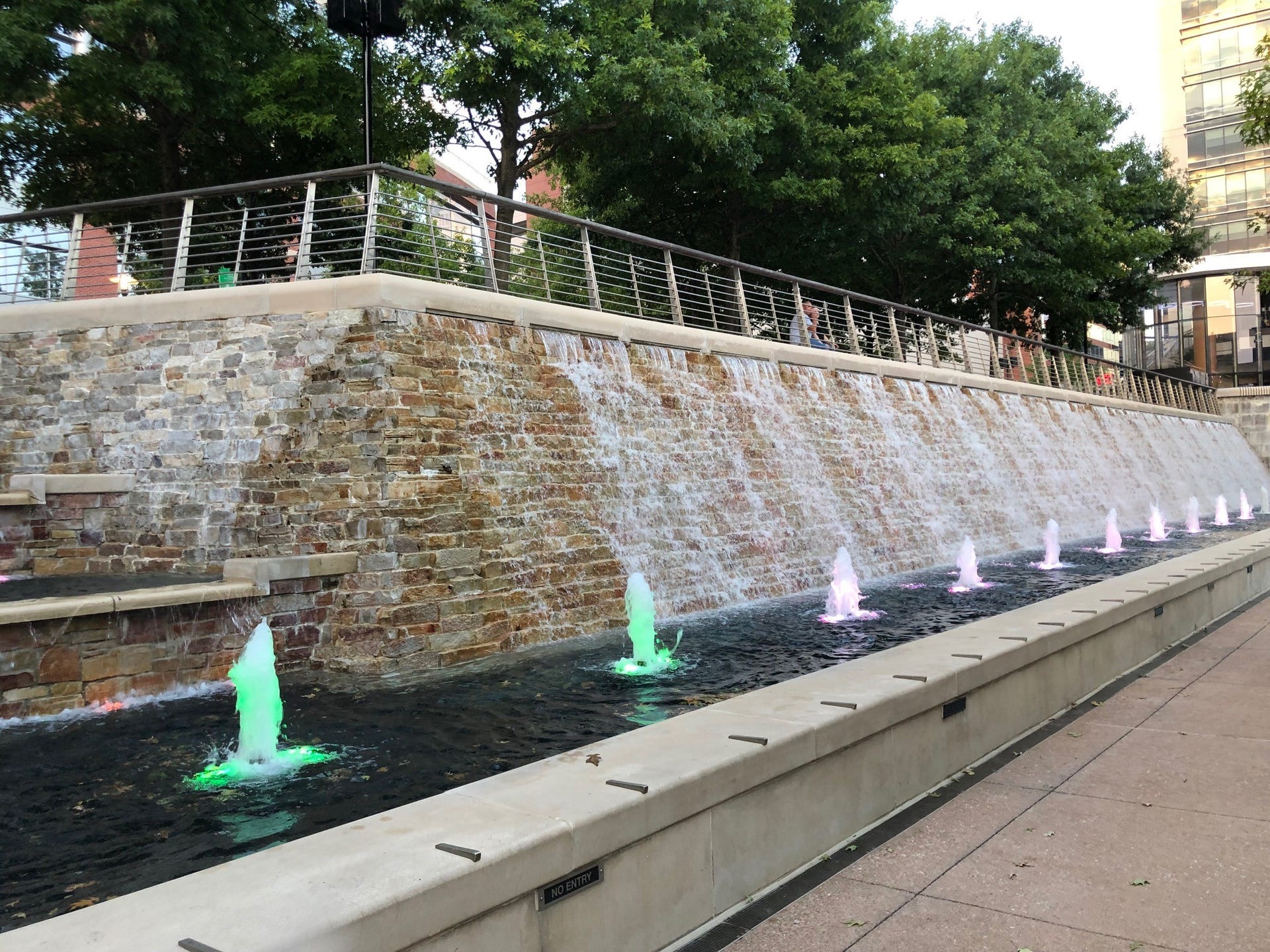 34 Bryce Branch Circle, The Woodlands, TX 77382 Whether you are enjoying The Woodlands Mall, The Waterway, Market Street, Hughes Landing, one of seven Village Centers, the miles of hike and bike paths, parks, and pools, you will appreciate all The Woodlands has to offer your family! The waterway offers swan boats and kayaks for recreation along the water, shopping, and tons of restaurants, as well as a family park.