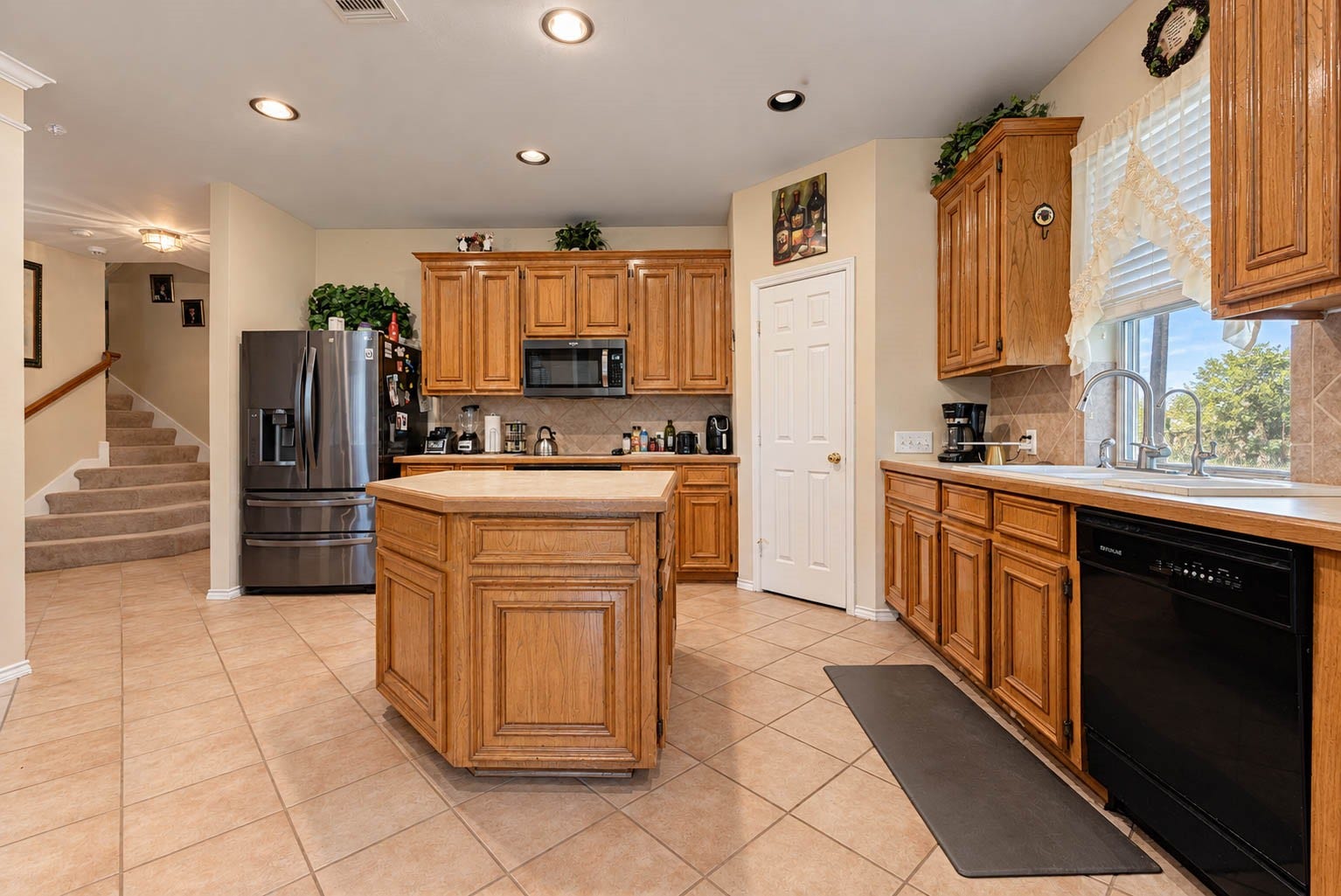 2907 Napoleonic Court, Houston, TX 77014 2907 Napoleonic Court, Houston, TX 77014