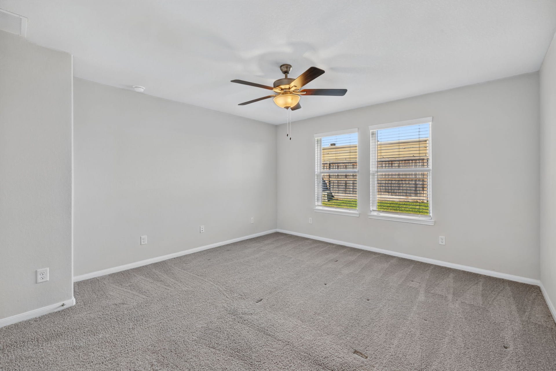 5243 Shallowhurst Lane, Katy, TX 77449 PRIMARY BEDROOM II