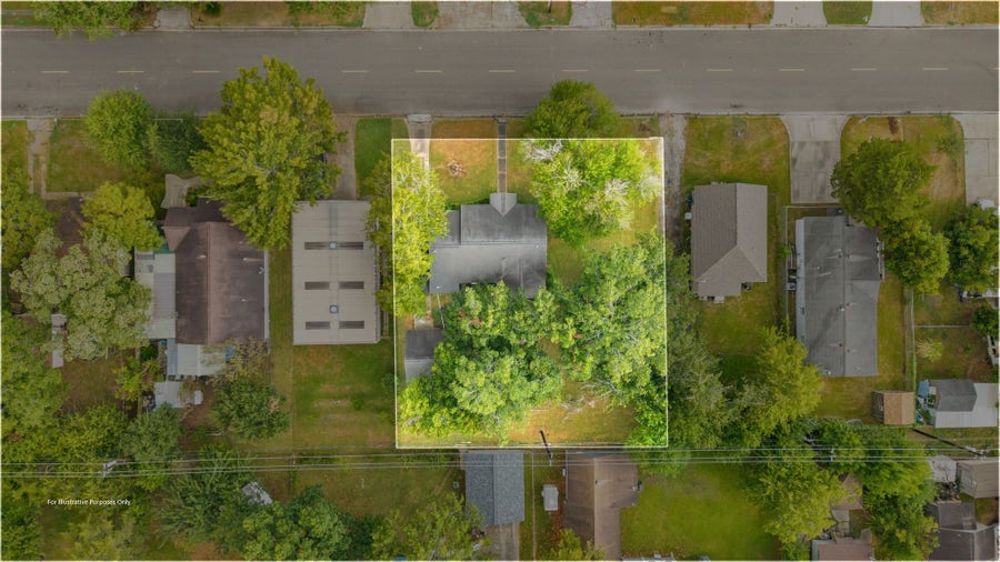 Property photo for 209 Schilling Street, Baytown, TX