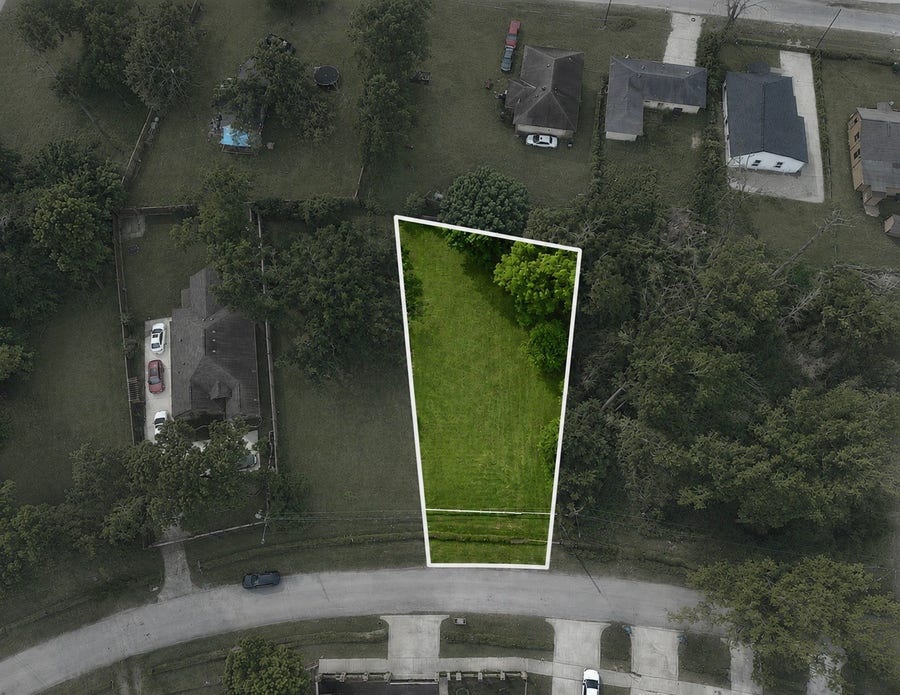 Property photo for 9221 Sundown Drive, Houston, TX