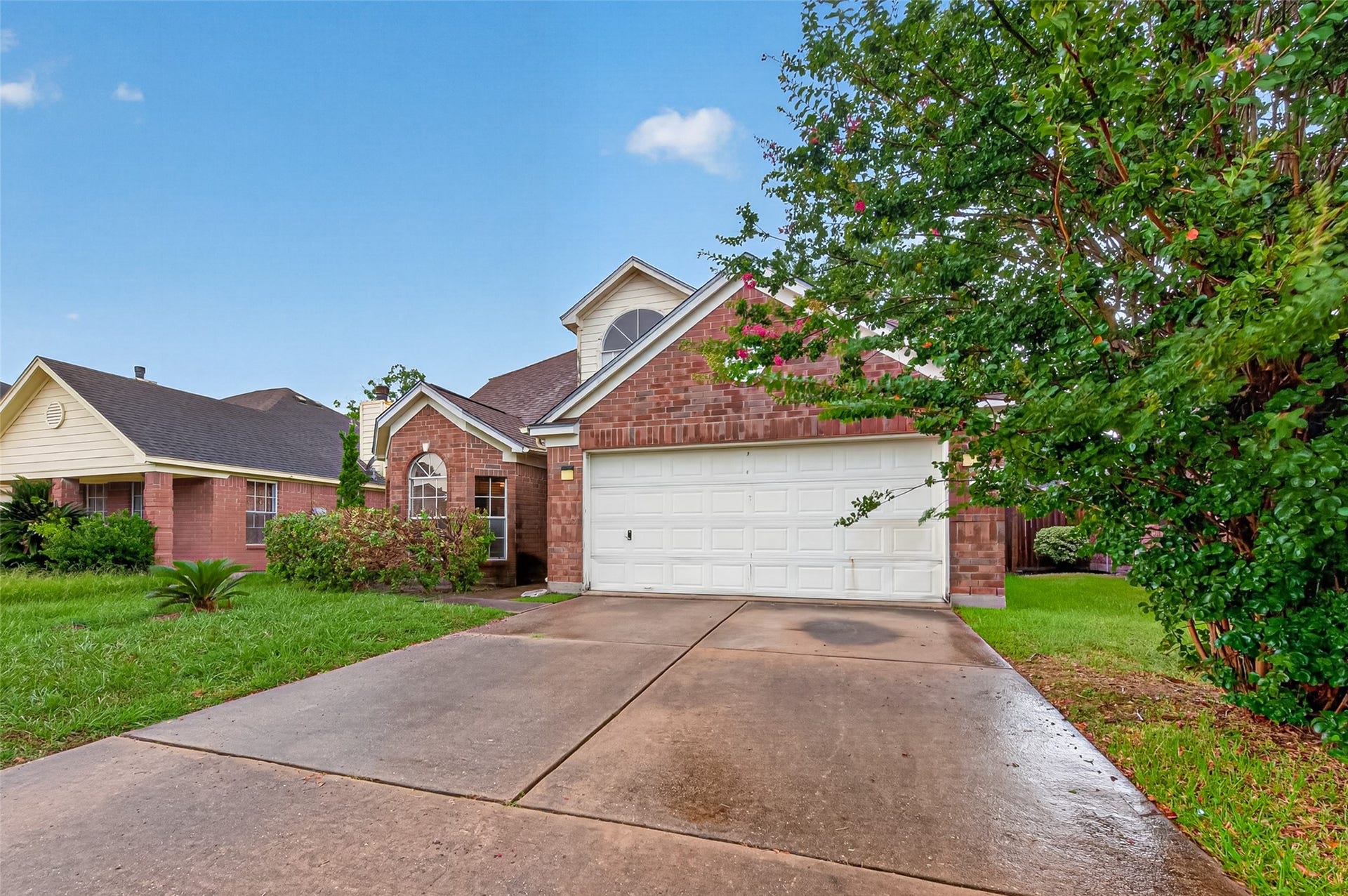 2446 Kenbridge Drive, Houston, TX 77067 2446 Kenbridge Drive, Houston, TX 77067