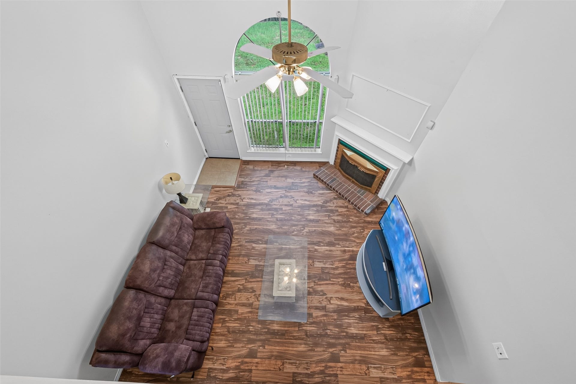 2446 Kenbridge Drive, Houston, TX 77067 2446 Kenbridge Drive, Houston, TX 77067