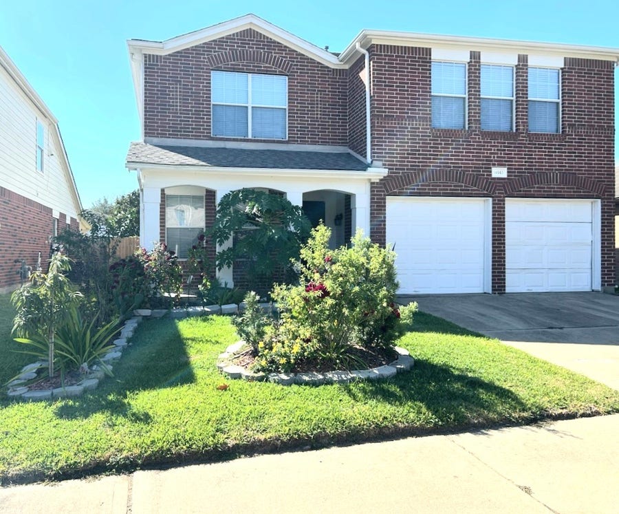 Property photo for 14943 Sugar Peak Drive, Sugar Land, TX
