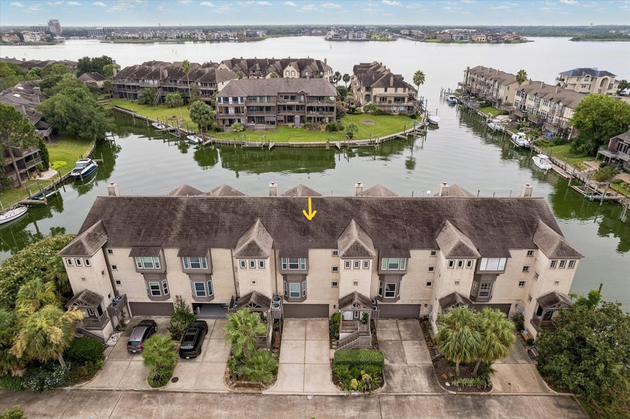 Property photo for 18305 Starboard Drive, Houston, TX