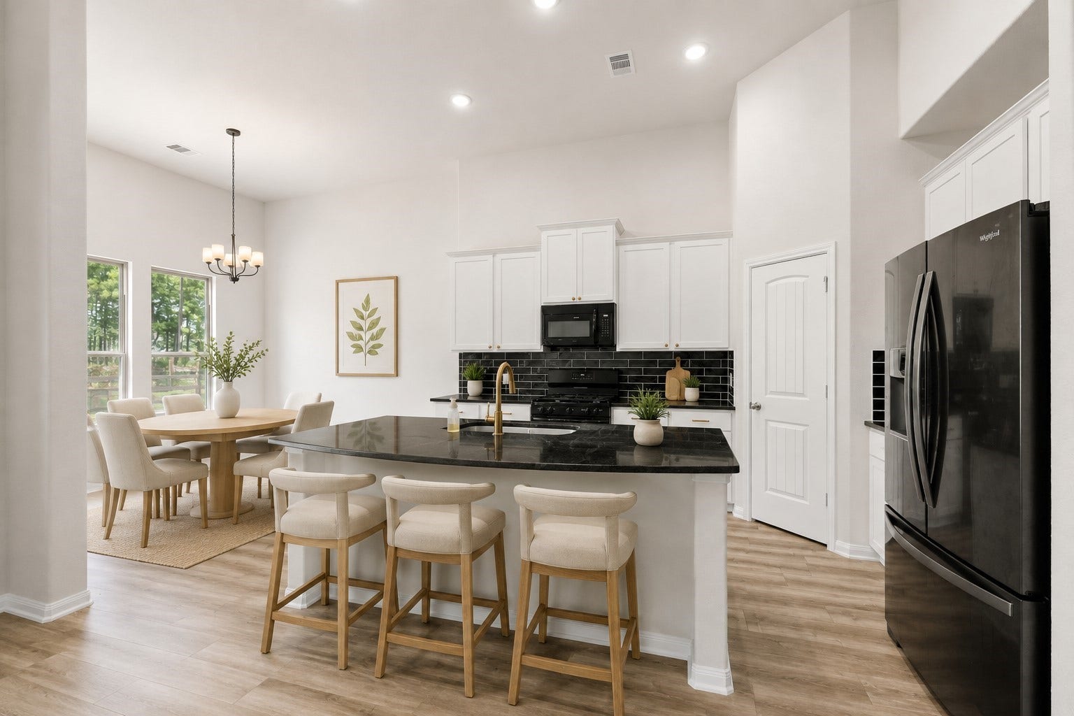 13432 Maverick Trail Road, Conroe, TX 77303 Large island, walk-in pantry and plentiful seating in the adjacent breakfast room too. Want the fridge to stay? No problem! *Virtually staged