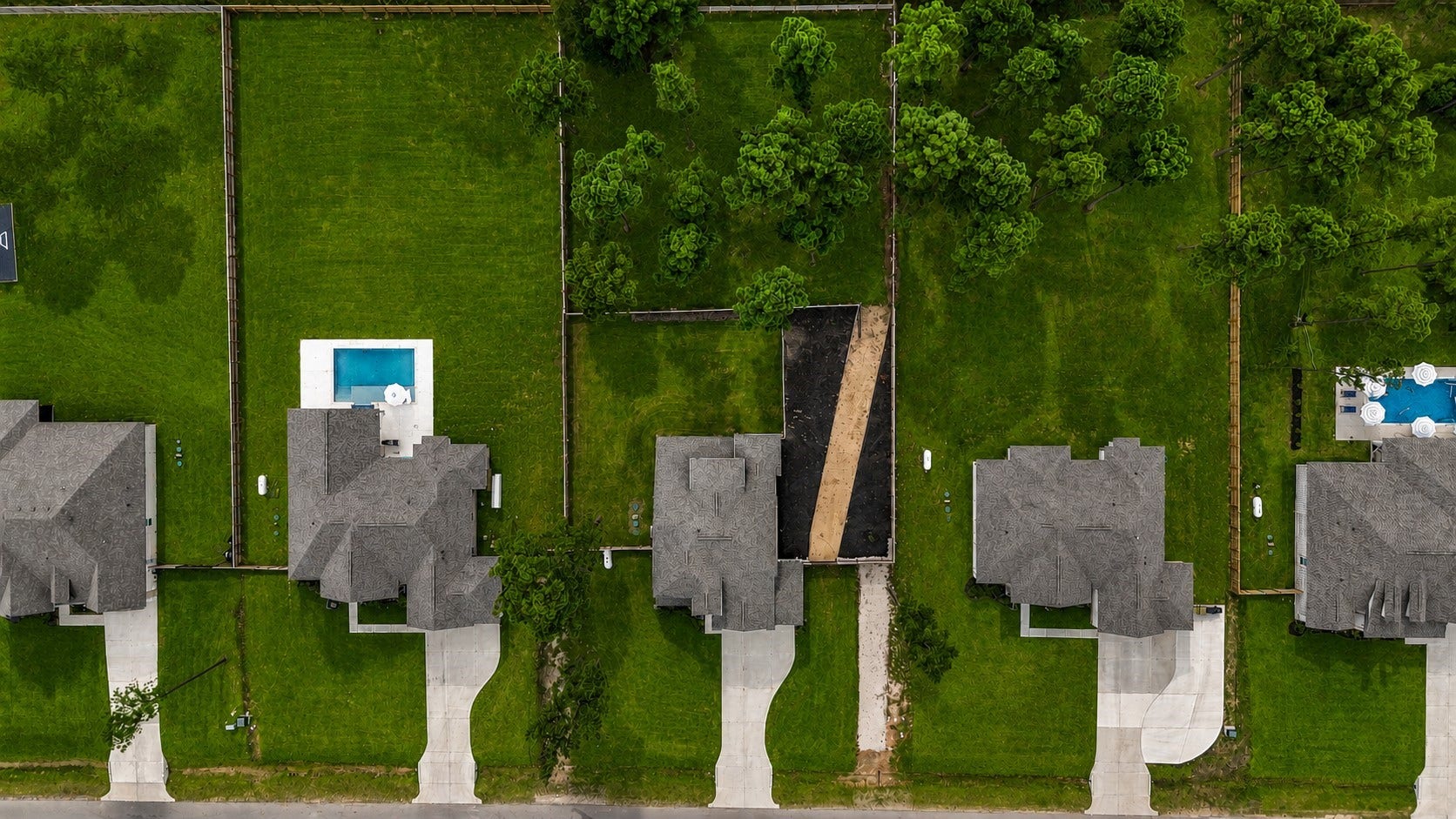 13432 Maverick Trail Road, Conroe, TX 77303 A pathway has already been added toward a future shop addition