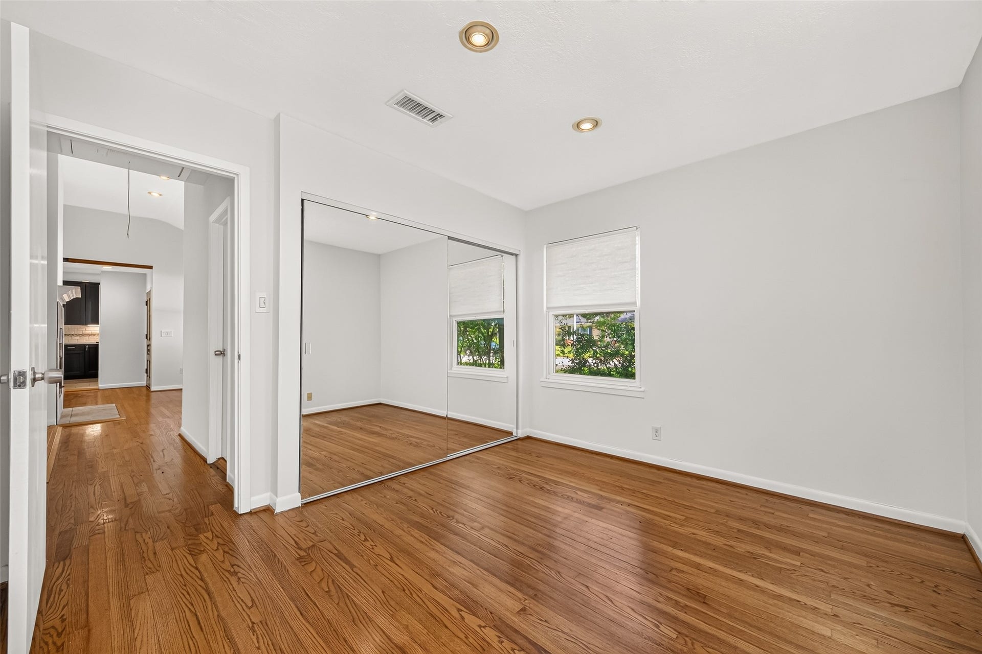 1309 Martin Street, Houston, TX 77018 1309 Martin Street, Houston, TX 77018