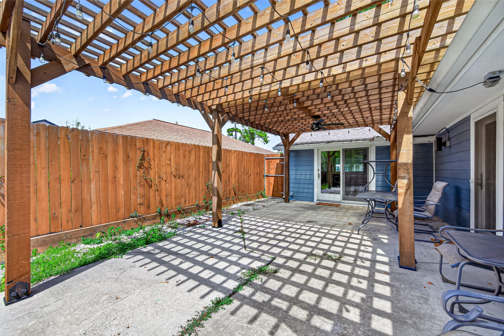 1309 Martin Street, Houston, TX 77018 1309 Martin Street, Houston, TX 77018