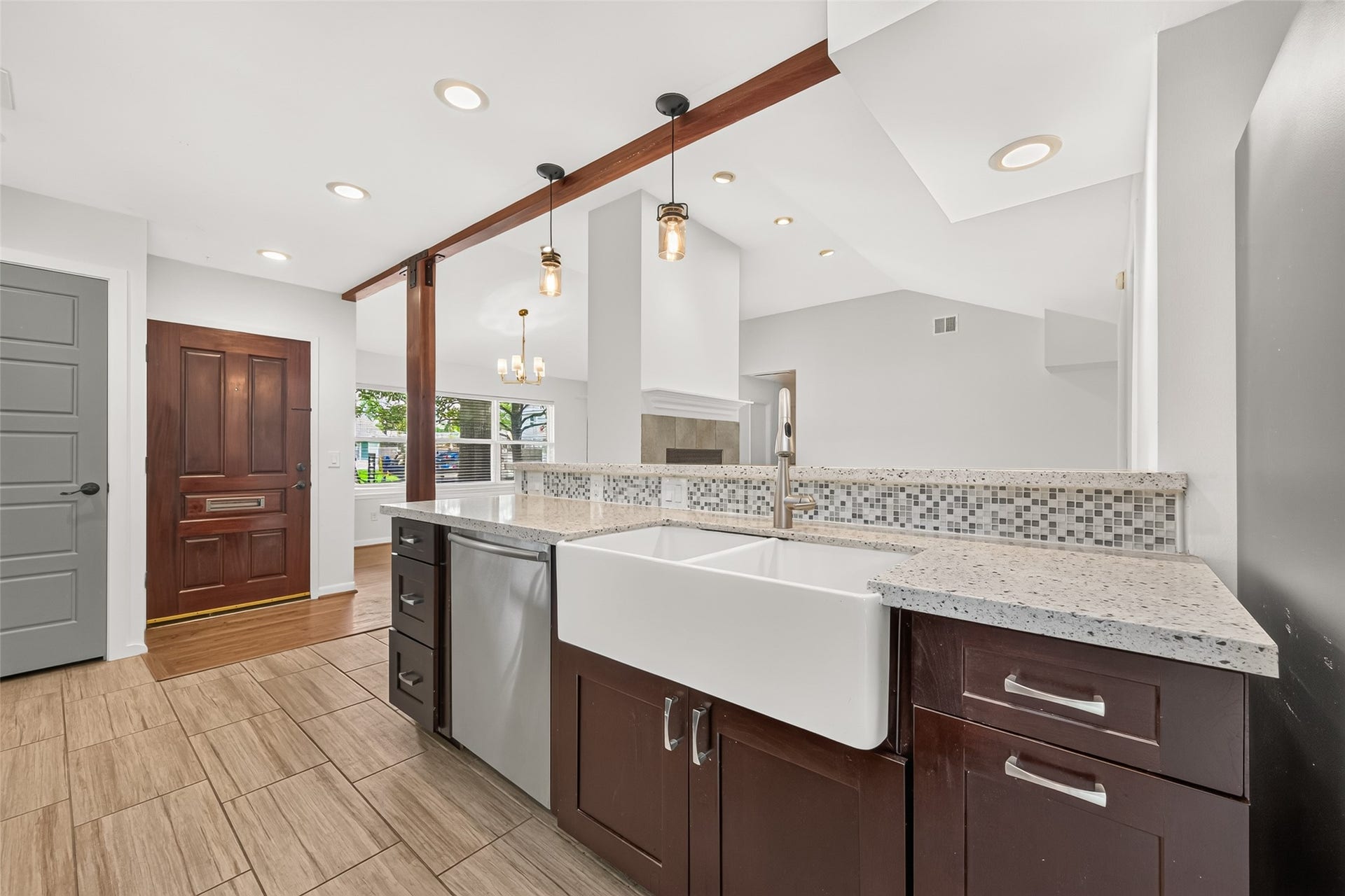 1309 Martin Street, Houston, TX 77018 1309 Martin Street, Houston, TX 77018