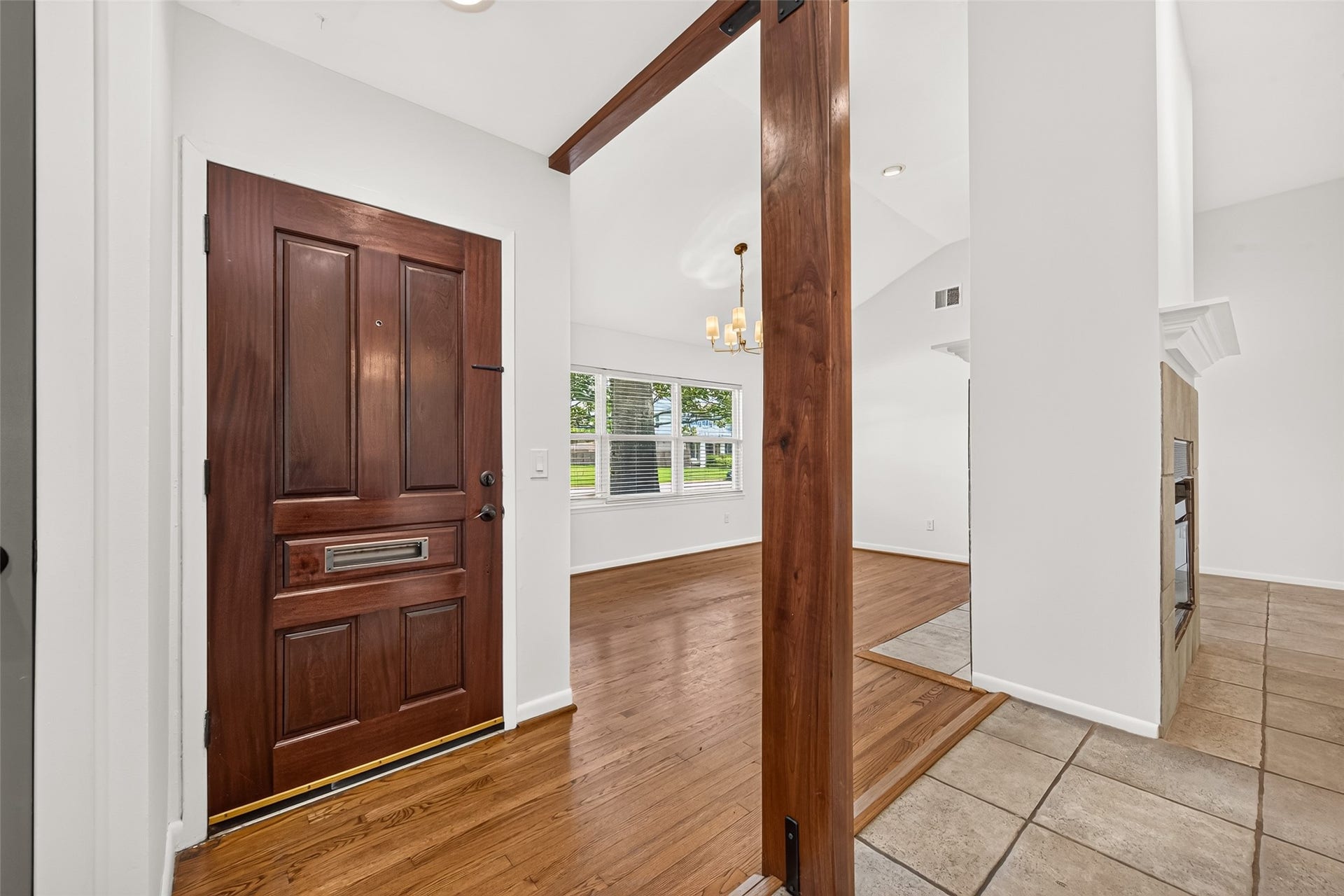 1309 Martin Street, Houston, TX 77018 1309 Martin Street, Houston, TX 77018