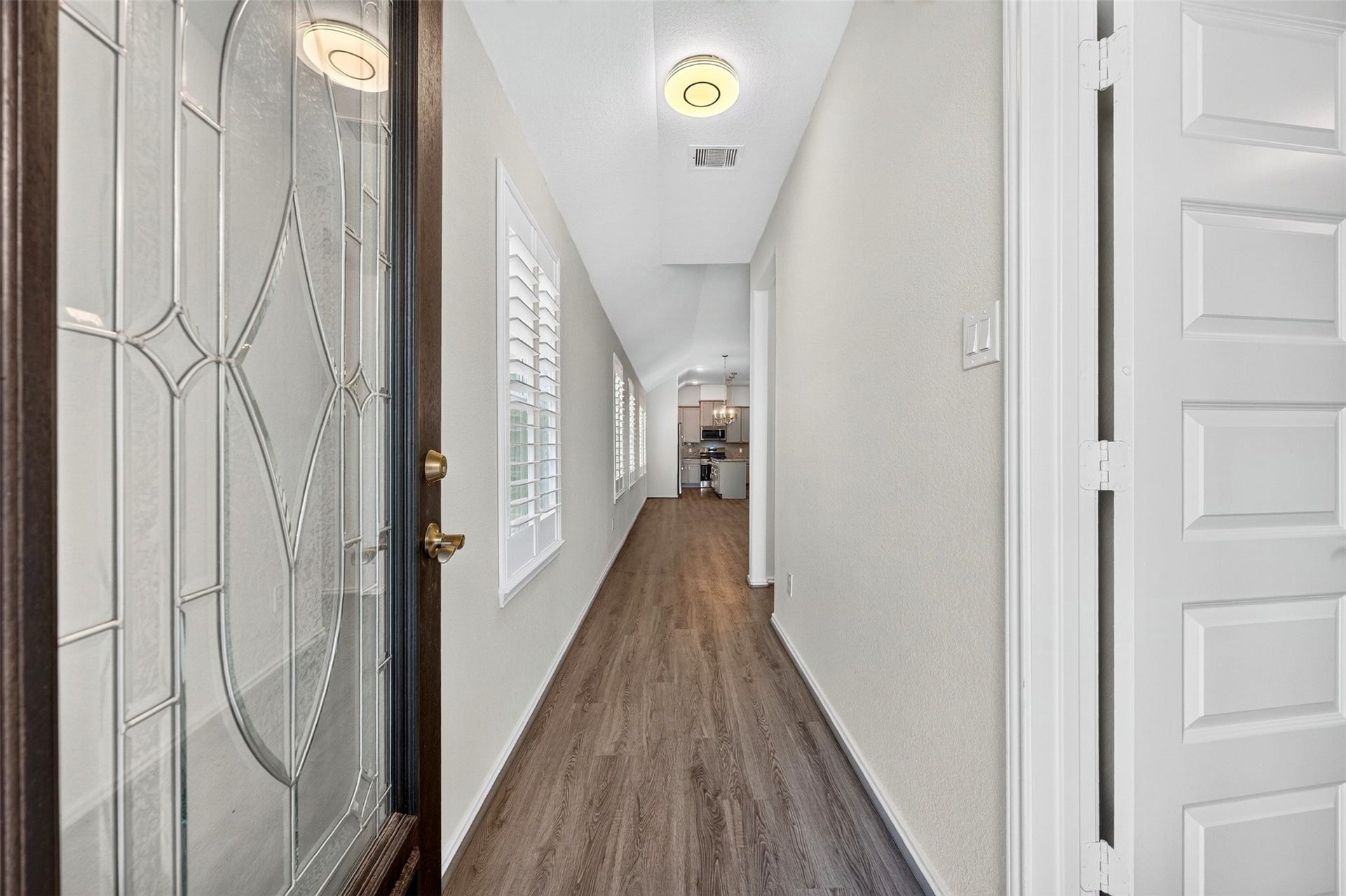 4419 Waterside Cove Lane, Houston, TX 77053 4419 Waterside Cove Lane, Houston, TX 77053