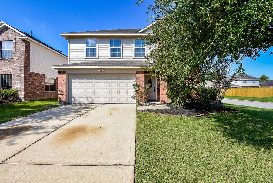 Property photo for 23527 Maple View Drive, Spring, TX