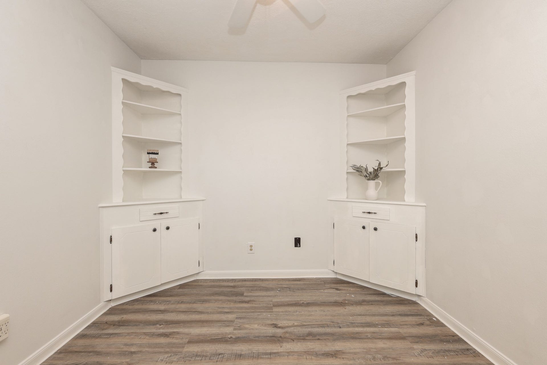 12614 C Bar Drive, Santa Fe, TX 77510 Formal Dining with built-in shelving and cabinetry