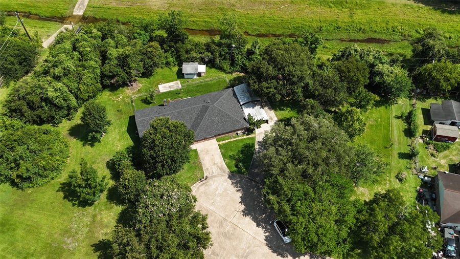 Property photo for 12614 C Bar Drive, Santa Fe, TX