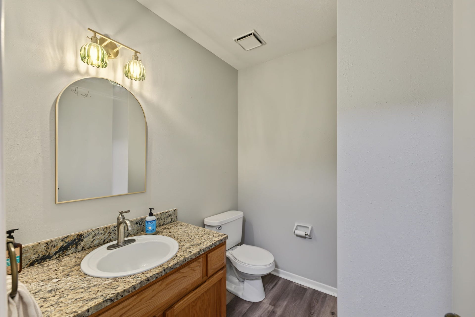 52 Sawmill Grove Lane, The Woodlands, TX 77380 52 Sawmill Grove Lane, The Woodlands, TX 77380