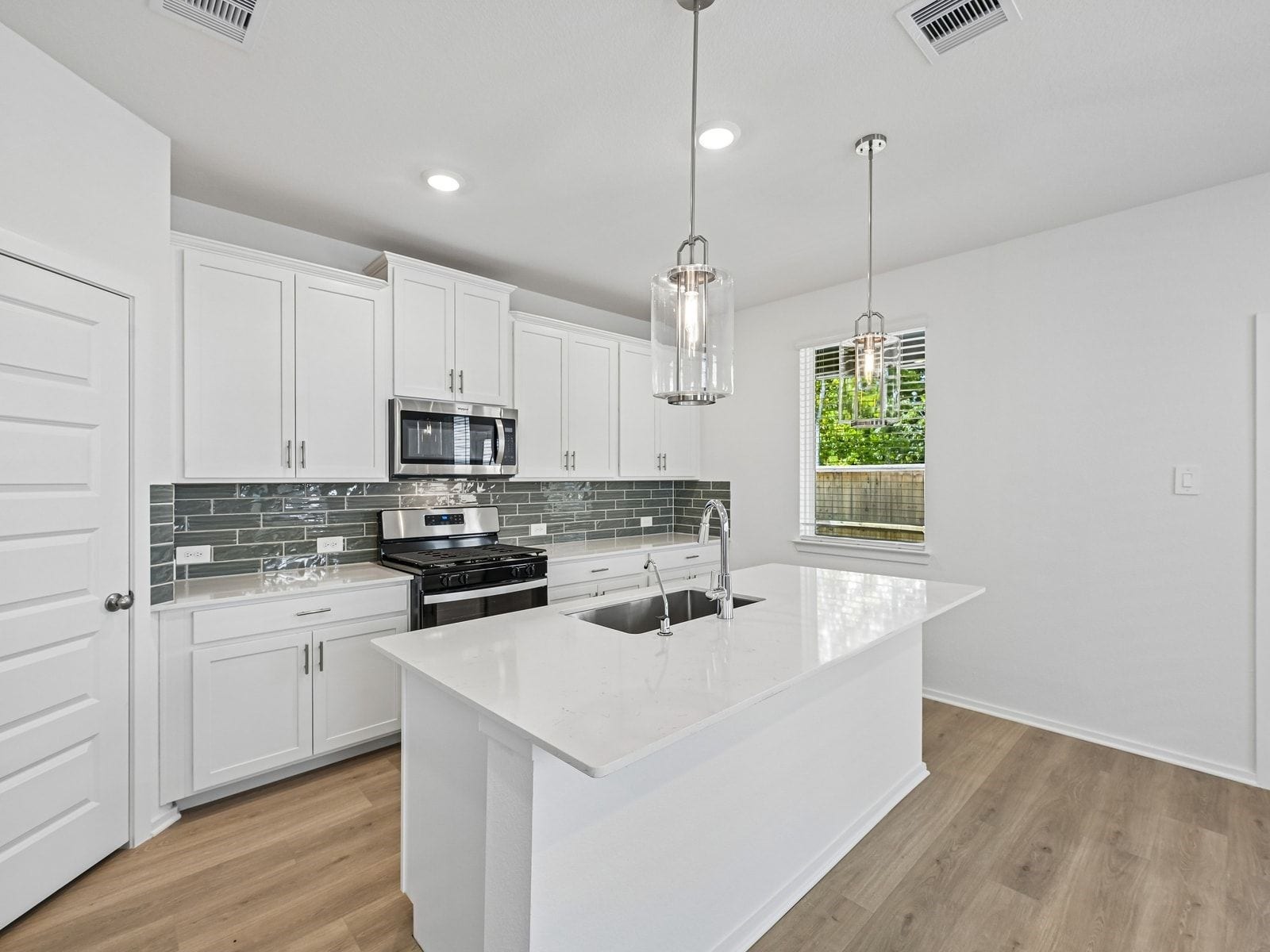 19939 Emerald Bend Way, Atascocita, TX 77346 19939 Emerald Bend Way, Atascocita, TX 77346