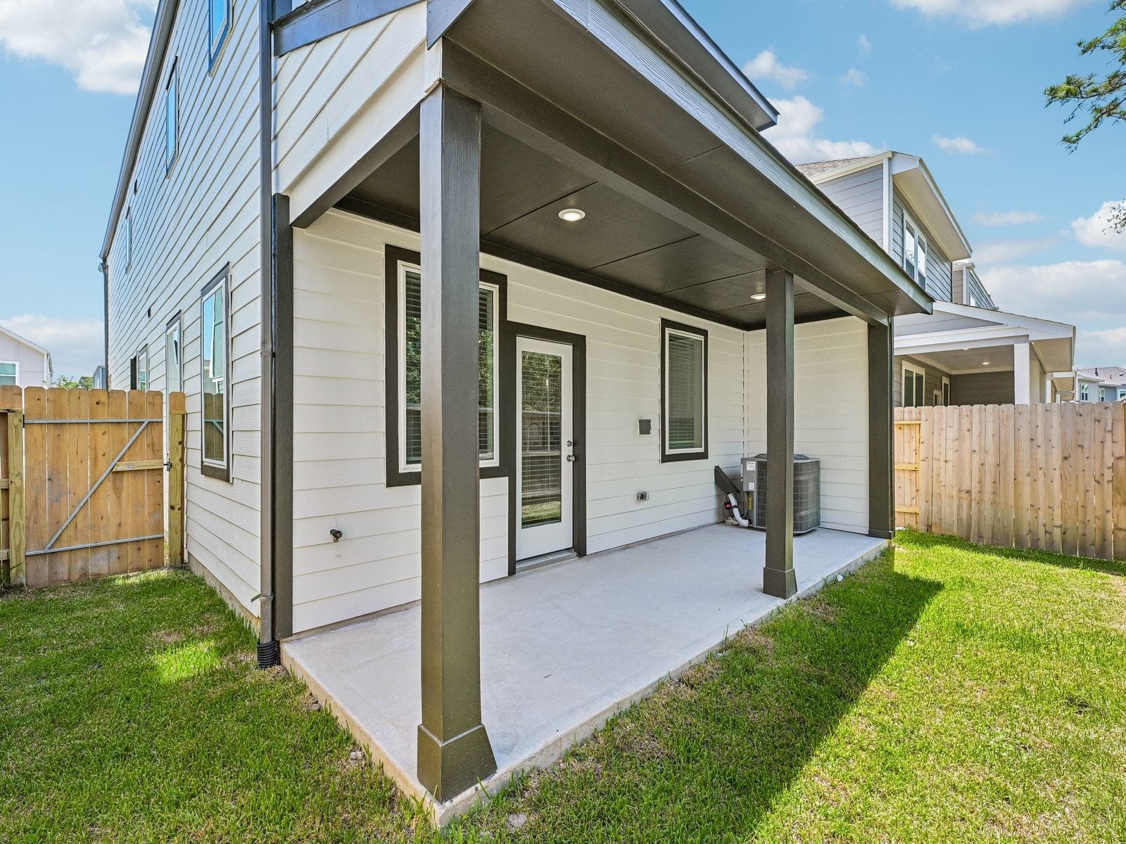 19939 Emerald Bend Way, Atascocita, TX 77346 19939 Emerald Bend Way, Atascocita, TX 77346