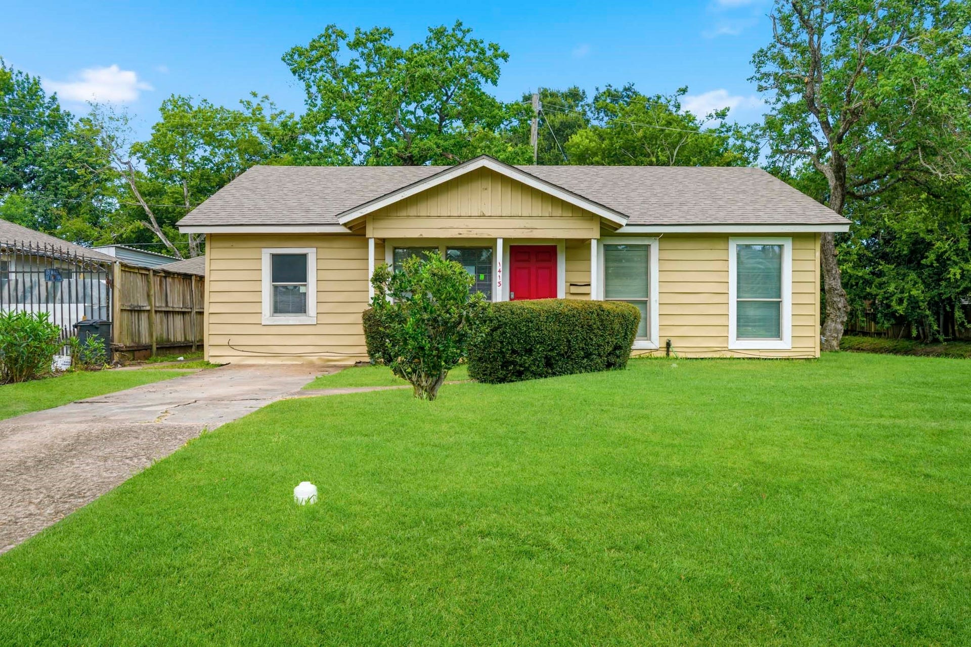 1413 George Street, Pasadena, TX 77502 1413 George Street, Pasadena, TX 77502