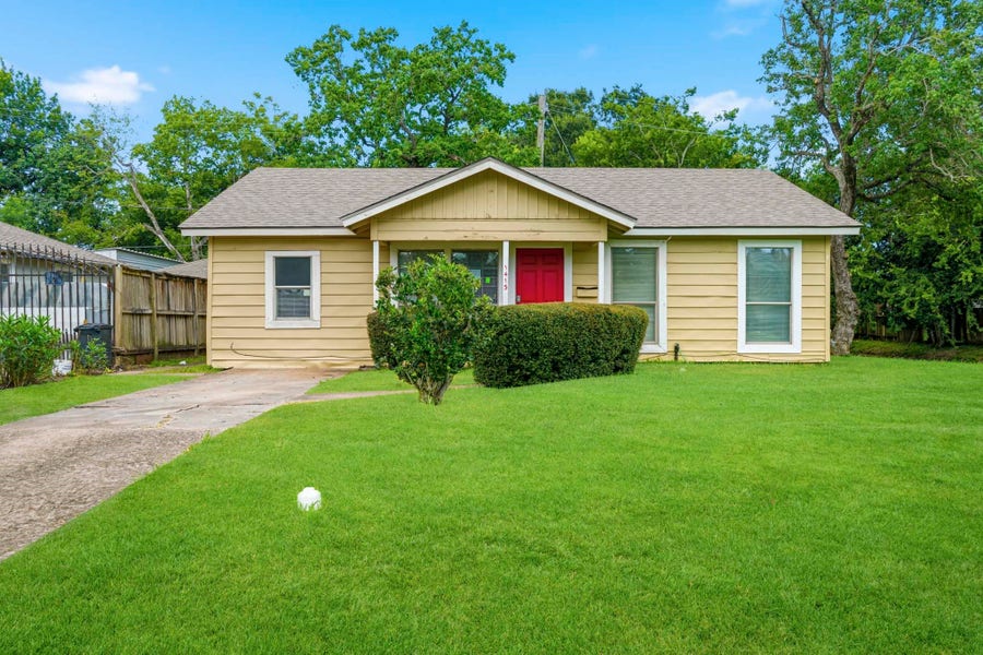 Property photo for 1413 George Street, Pasadena, TX