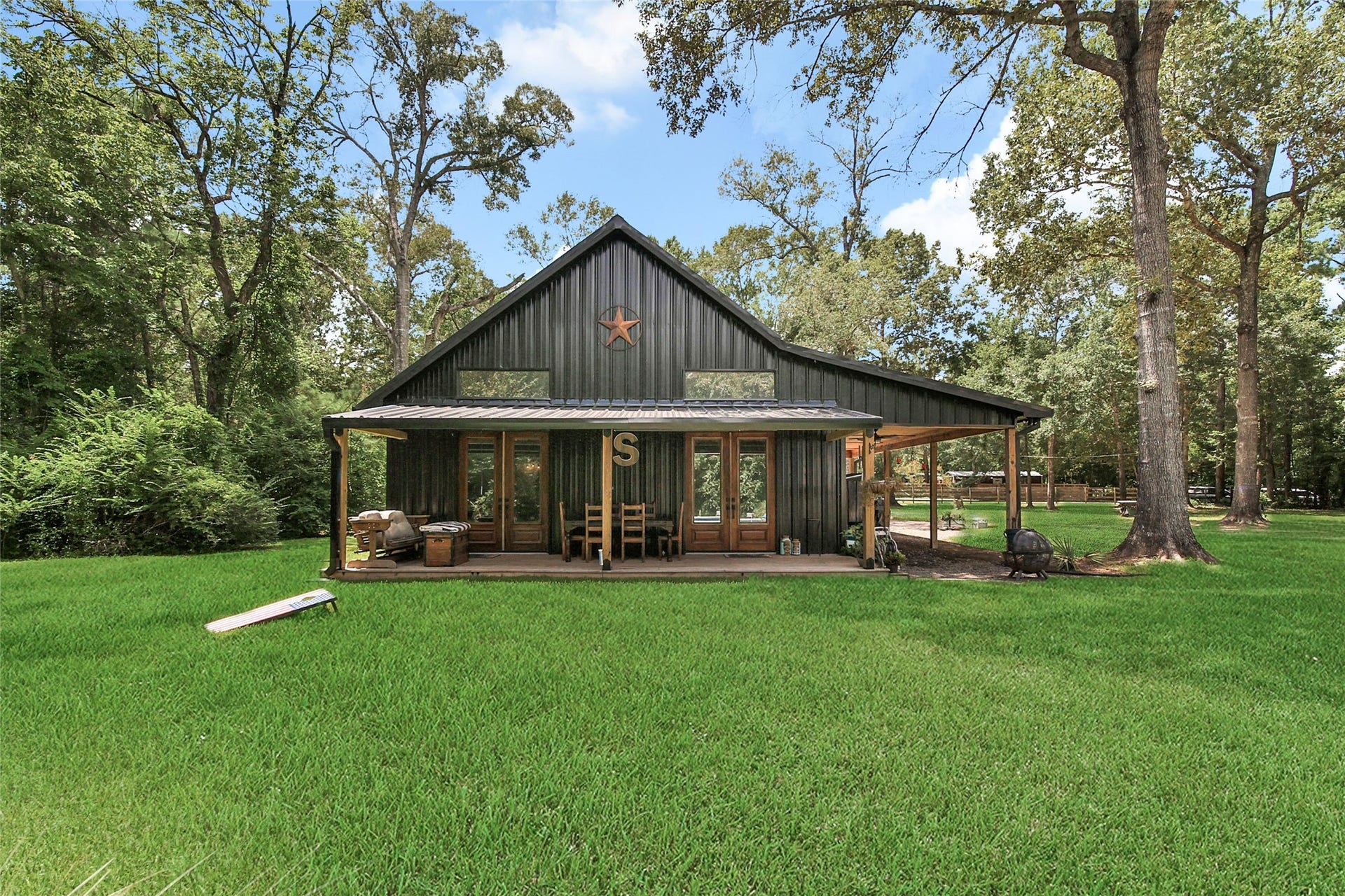 7273 Forest Hills Drive, Montgomery, TX 77316 7273 Forest Hills Drive, Montgomery, TX 77316