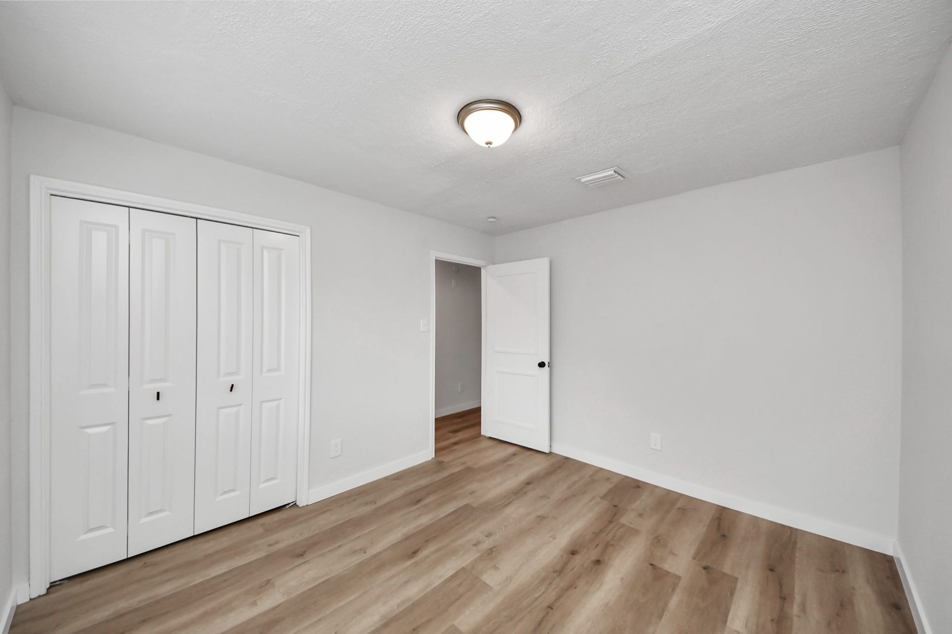 718 Land Grant Drive, Richmond, TX 77406 718 Land Grant Drive, Richmond, TX 77406